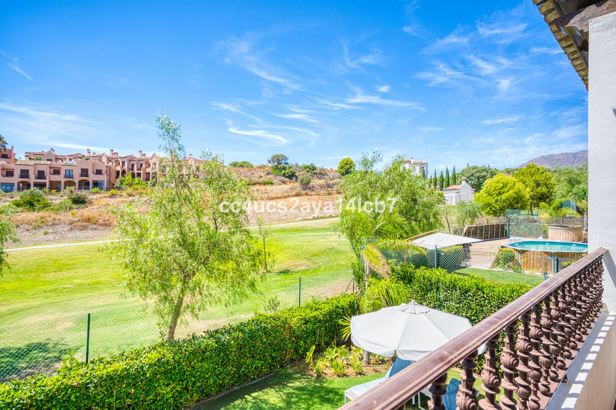 Huis te koop in Estepona | 3 slaapkamers H5137927