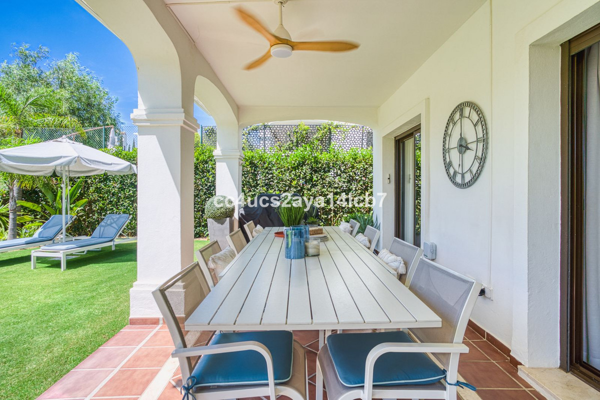 Huis te koop in Estepona | 3 slaapkamers H5137927