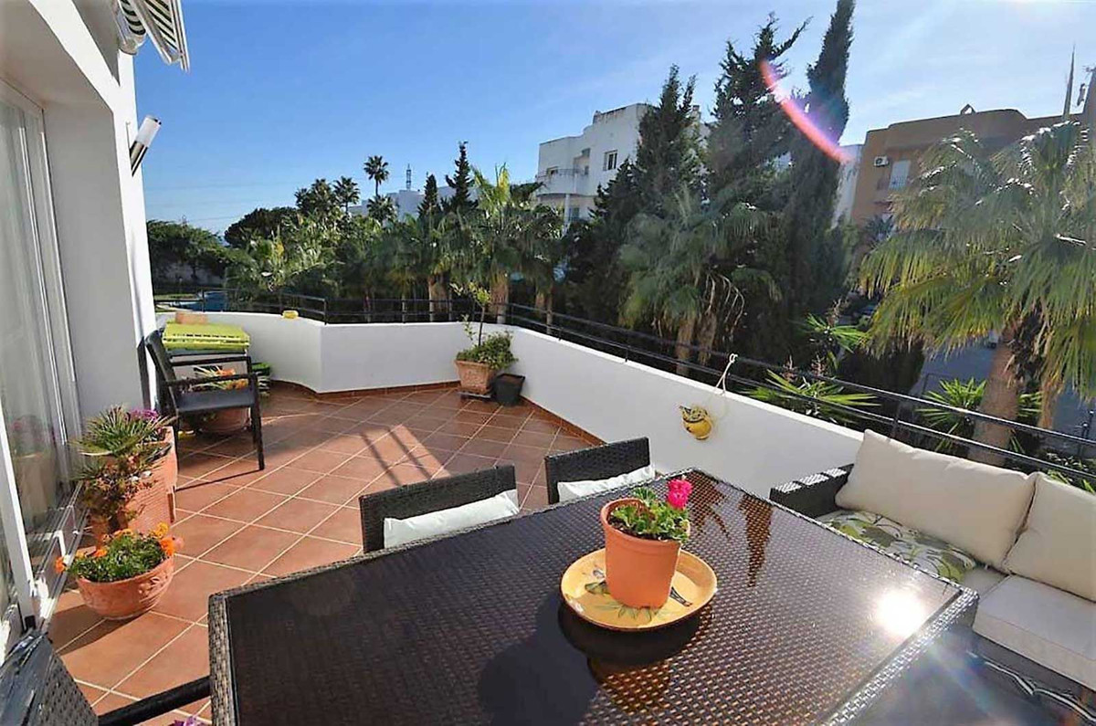 Appartement te koop in Estepona | 2 slaapkamers H5138821