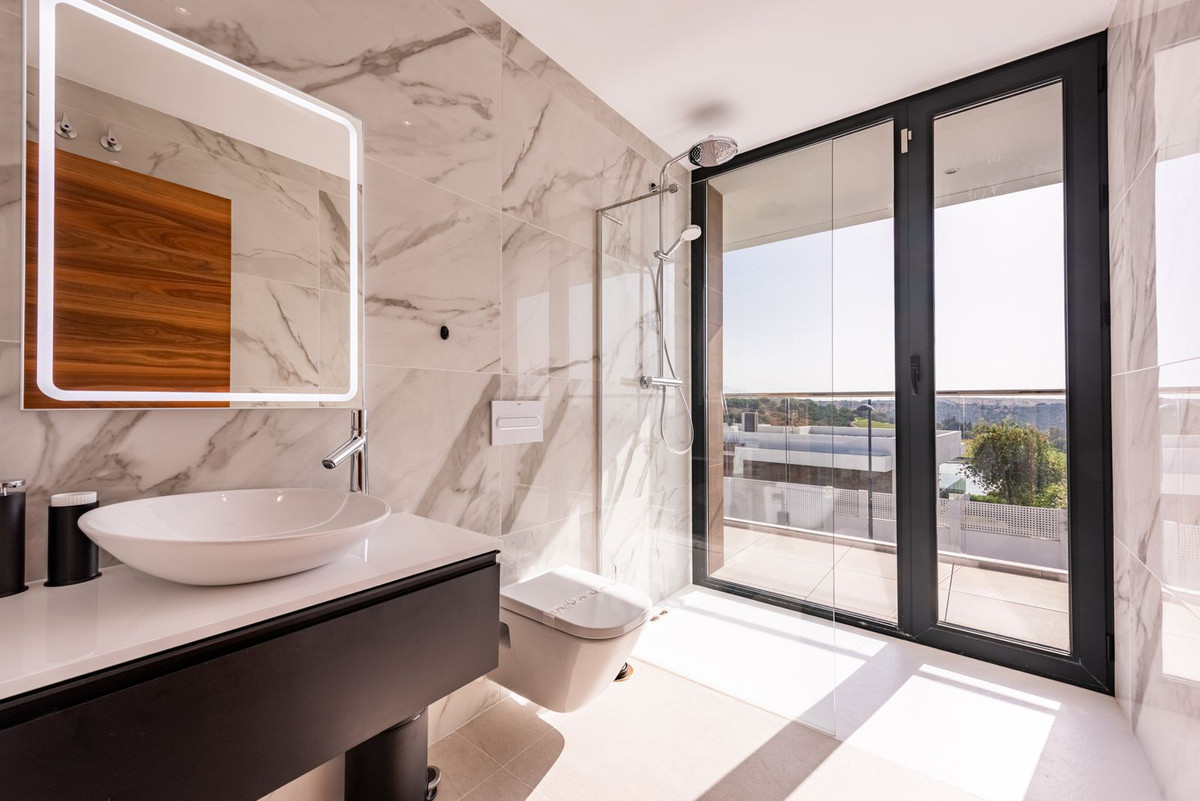 Huis te koop in Estepona | 3 slaapkamers H5139001