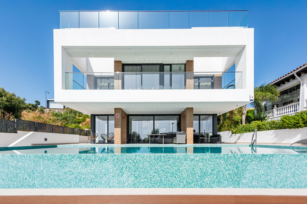 Huis te koop in Estepona | 3 slaapkamers H5139001