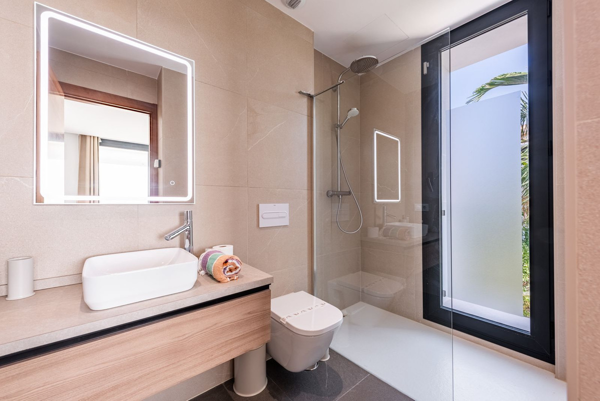 Huis te koop in Estepona | 3 slaapkamers H5139001