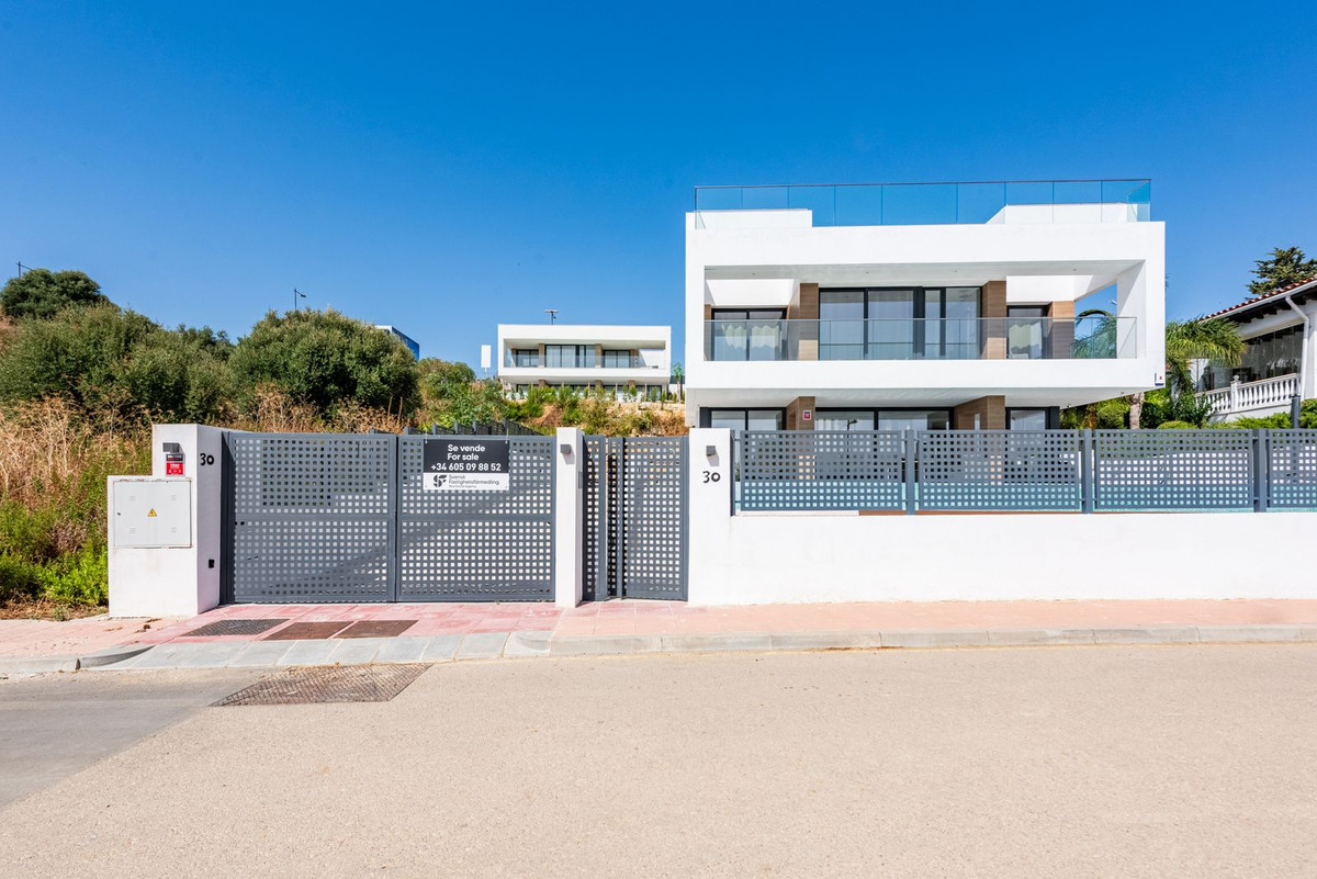 Huis te koop in Estepona | 3 slaapkamers H5139001