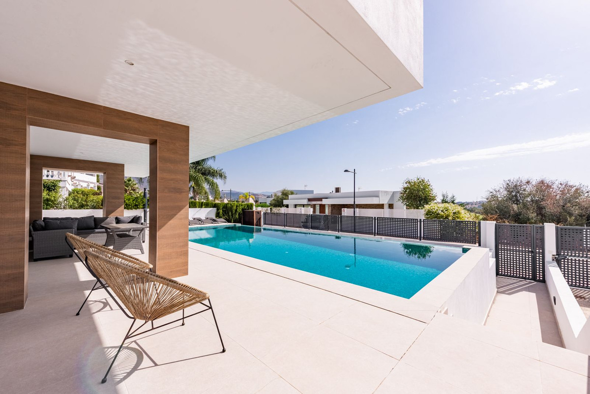 Huis te koop in Estepona | 3 slaapkamers H5139001