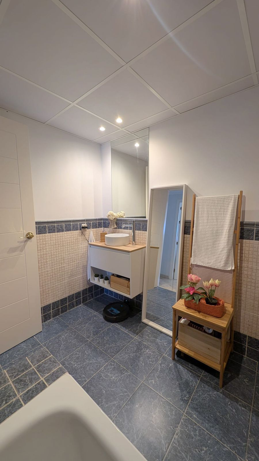 Property main view 42