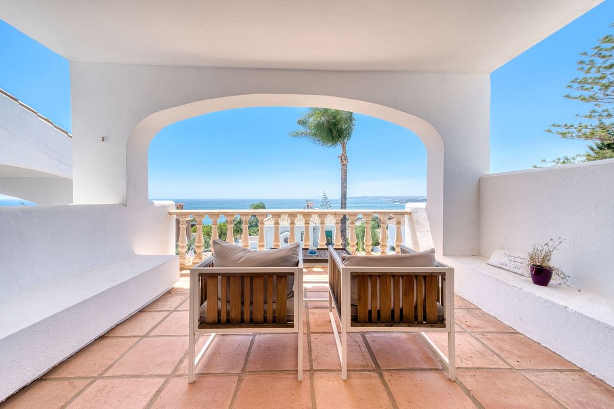 Huis te koop in Estepona | 5 slaapkamers H5140921