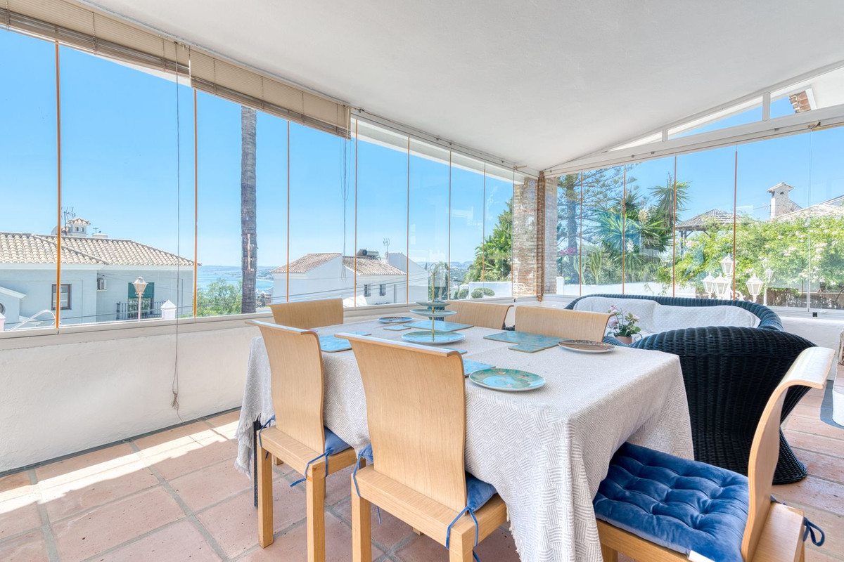 Huis te koop in Estepona | 5 slaapkamers H5140921