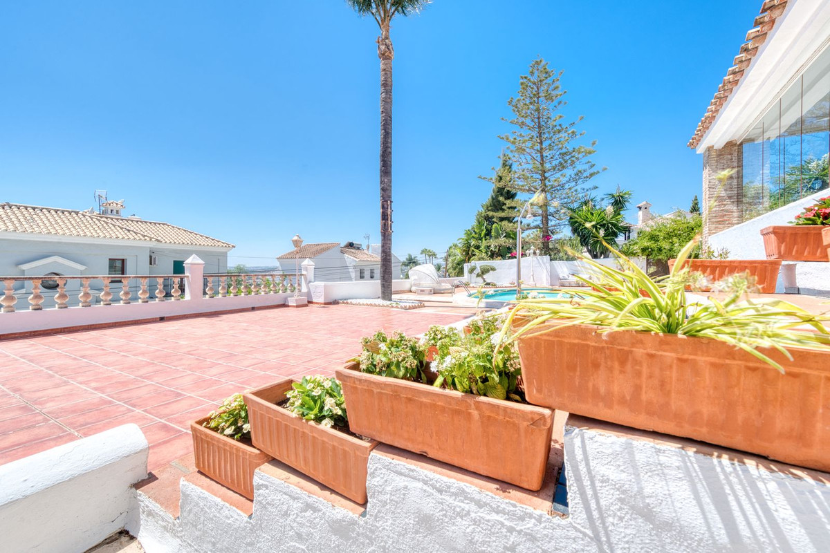 Huis te koop in Estepona | 5 slaapkamers H5140921