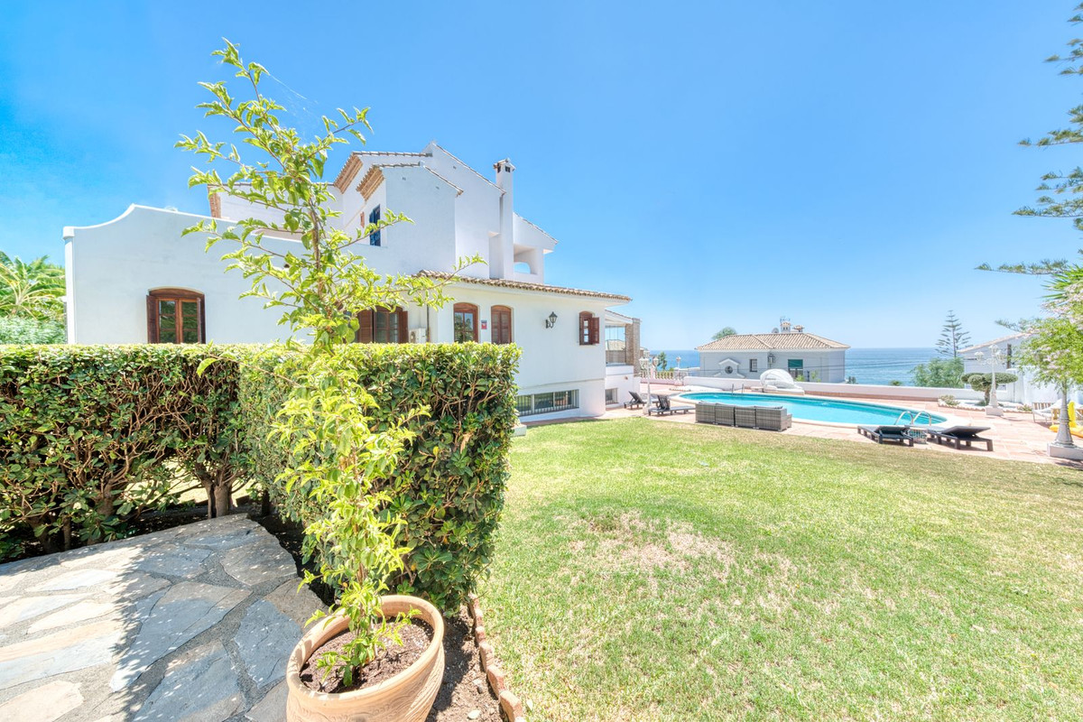 Huis te koop in Estepona | 5 slaapkamers H5140921