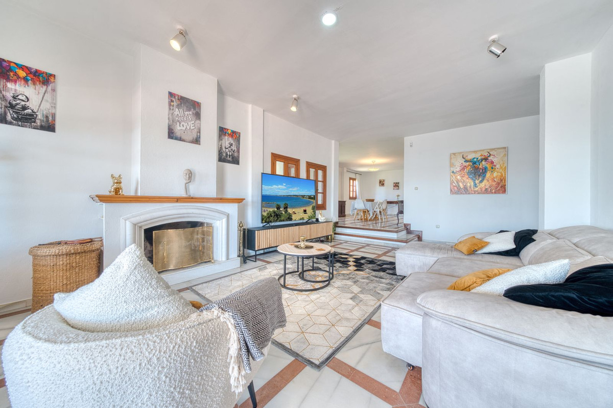 Huis te koop in Estepona | 5 slaapkamers H5140921