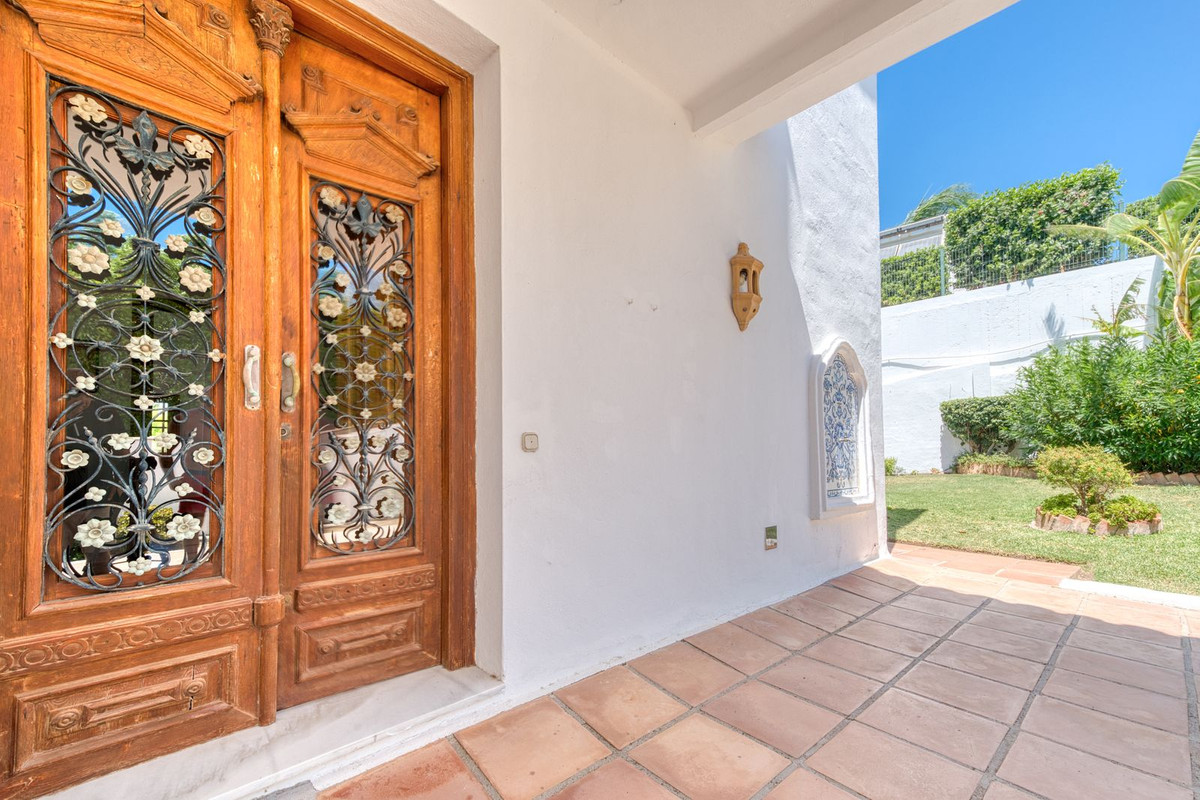 Huis te koop in Estepona | 5 slaapkamers H5140921