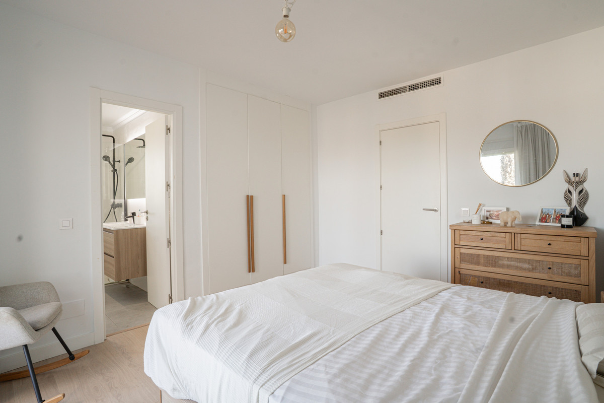 Penthouse te koop in Estepona | 3 slaapkamers H5141125