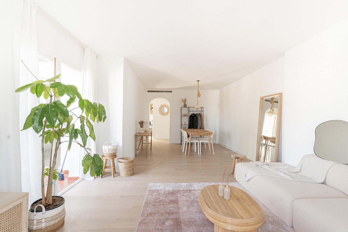 Penthouse te koop in Estepona | 3 slaapkamers H5141125