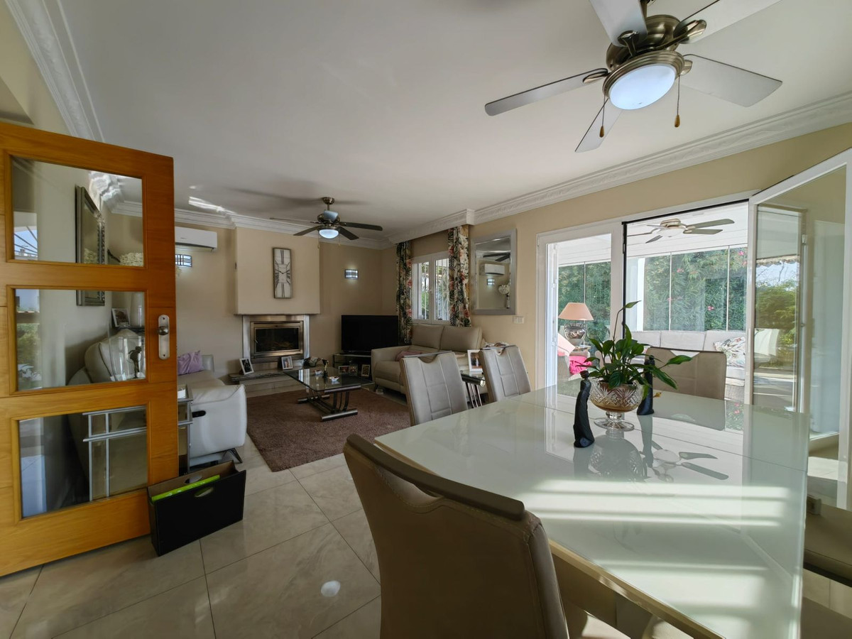 Huis te koop in Estepona | 4 slaapkamers H5143135