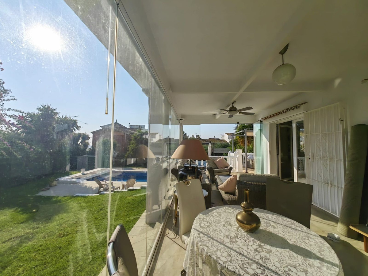 Huis te koop in Estepona | 4 slaapkamers H5143135