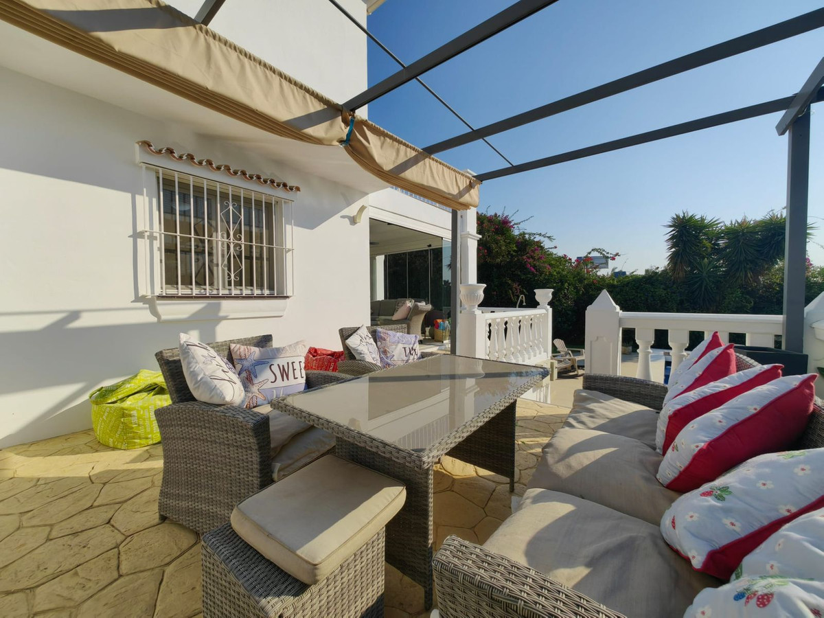 Huis te koop in Estepona | 4 slaapkamers H5143135