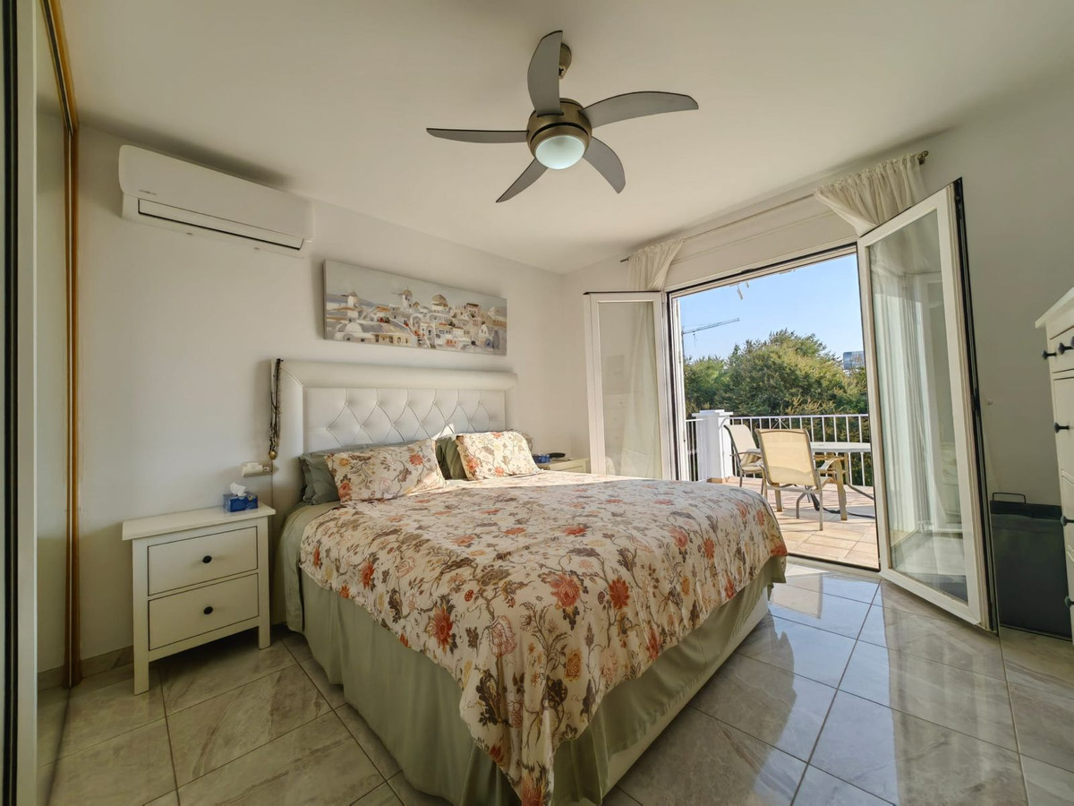 Huis te koop in Estepona | 4 slaapkamers H5143135