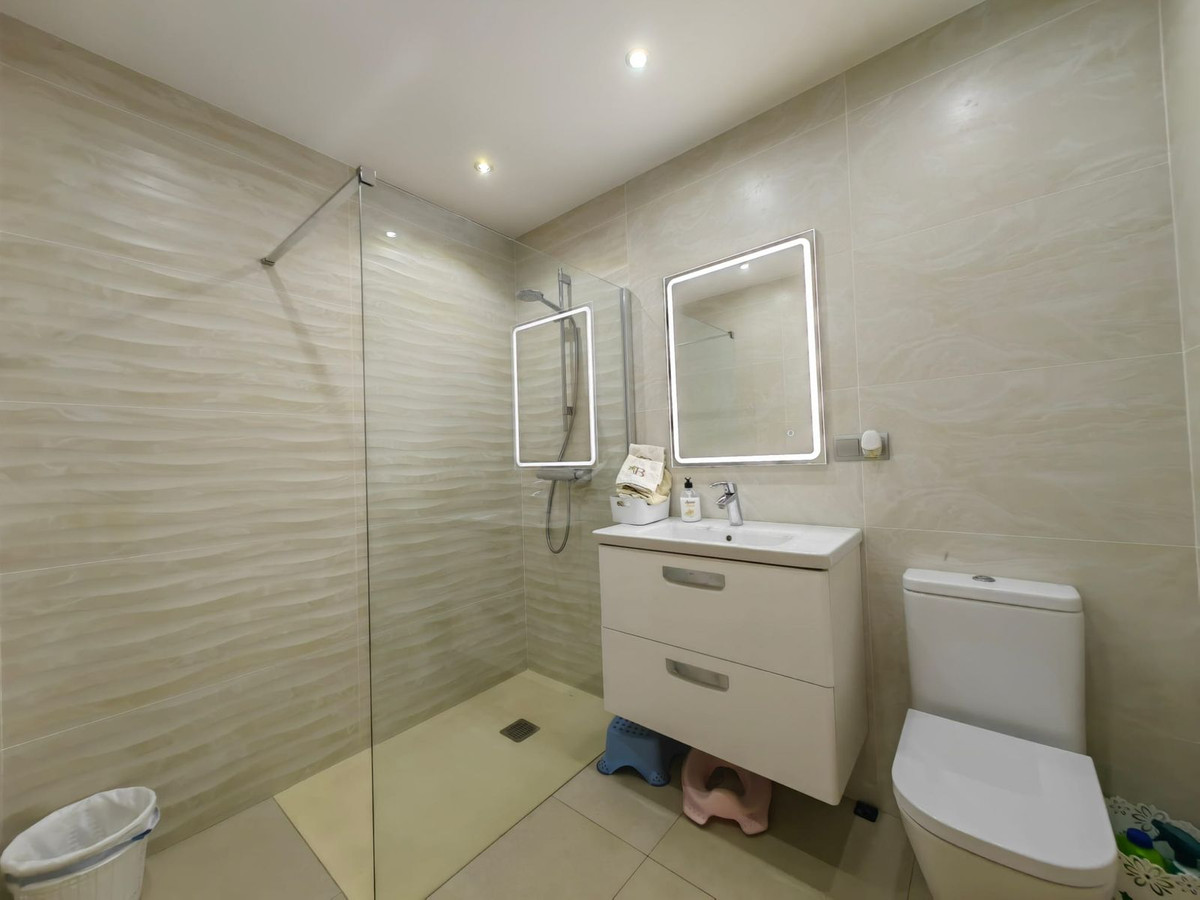 Huis te koop in Estepona | 4 slaapkamers H5143135