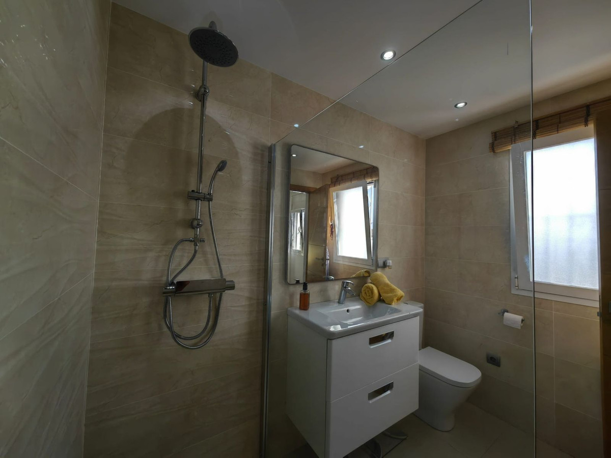 Huis te koop in Estepona | 4 slaapkamers H5143135