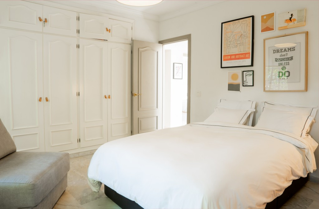 Huis te koop in Estepona | 4 slaapkamers H5143603