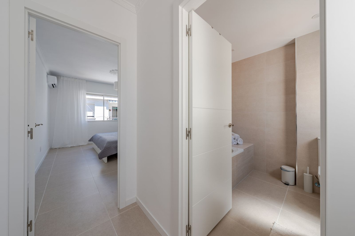 Appartement te koop in Estepona | 3 slaapkamers H5143876