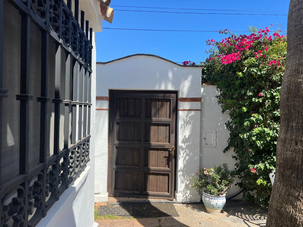 Huis te koop in Estepona | 4 slaapkamers H5145994