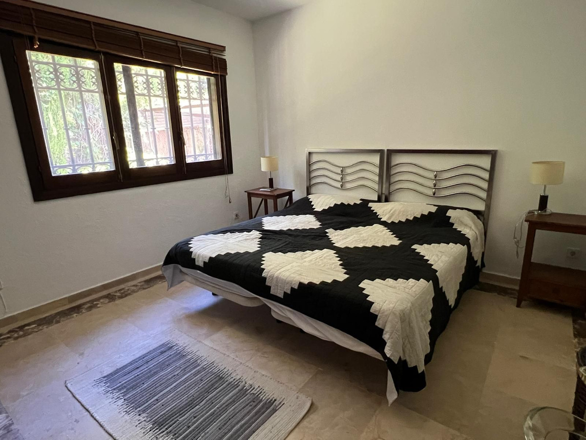 Huis te koop in Estepona | 4 slaapkamers H5145994