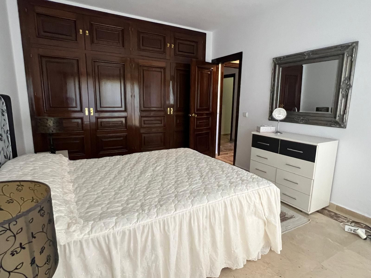 Huis te koop in Estepona | 4 slaapkamers H5145994