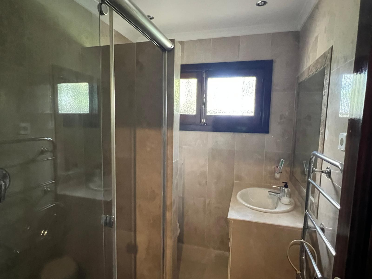 Huis te koop in Estepona | 4 slaapkamers H5145994
