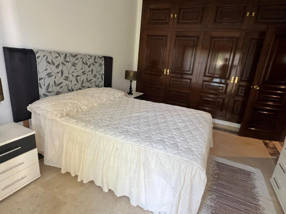 Huis te koop in Estepona | 4 slaapkamers H5145994