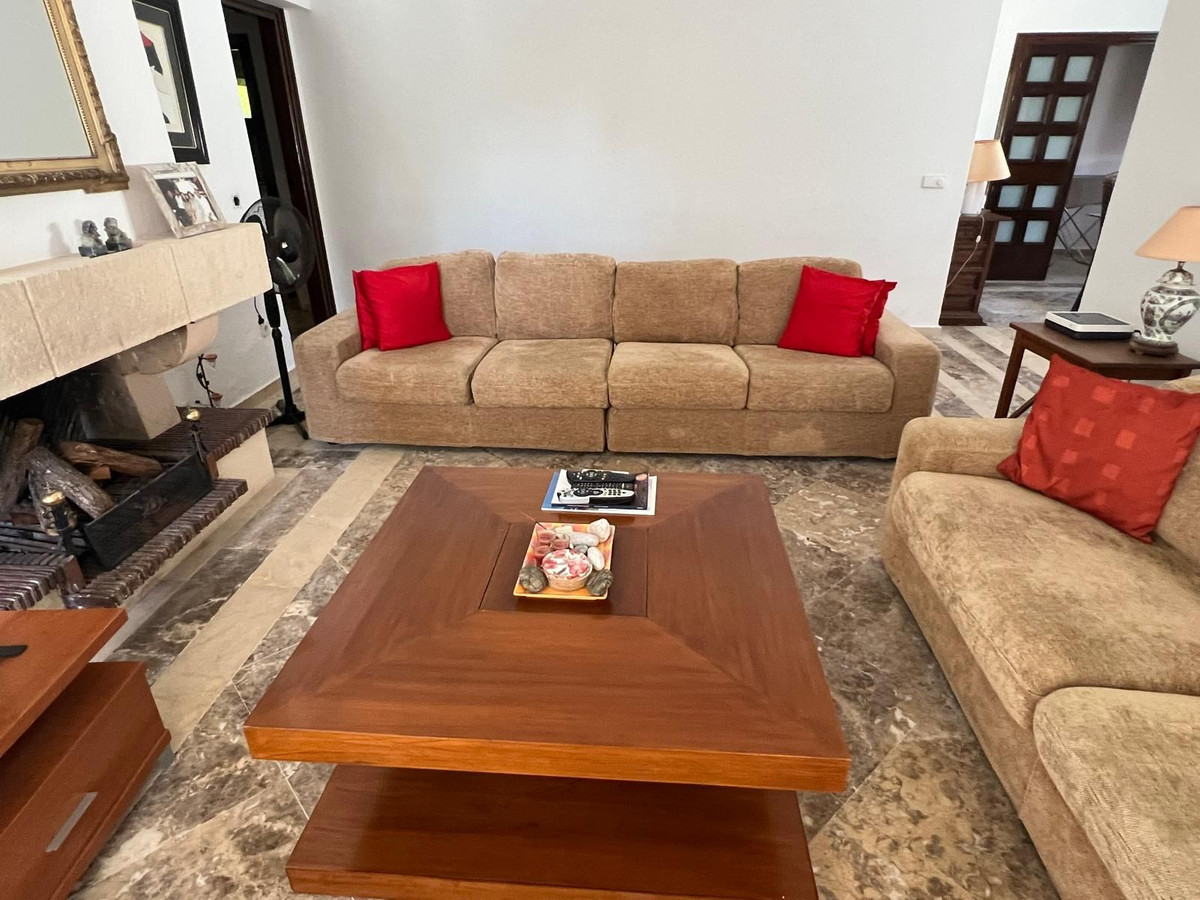Huis te koop in Estepona | 4 slaapkamers H5145994