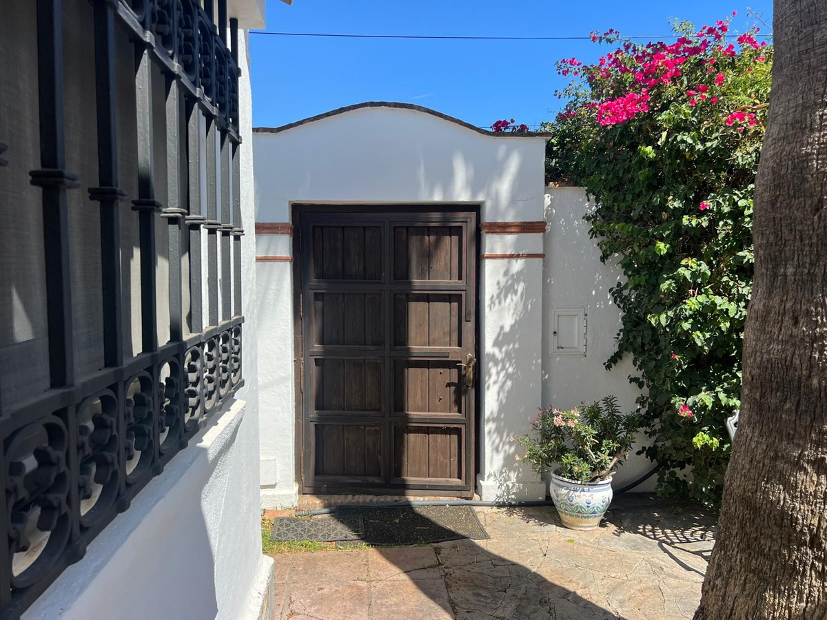 Huis te koop in Estepona | 4 slaapkamers H5145994