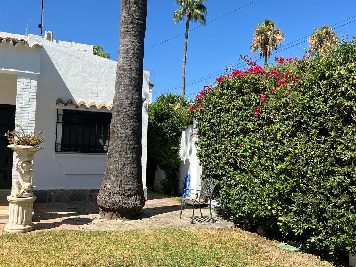 Huis te koop in Estepona | 4 slaapkamers H5145994