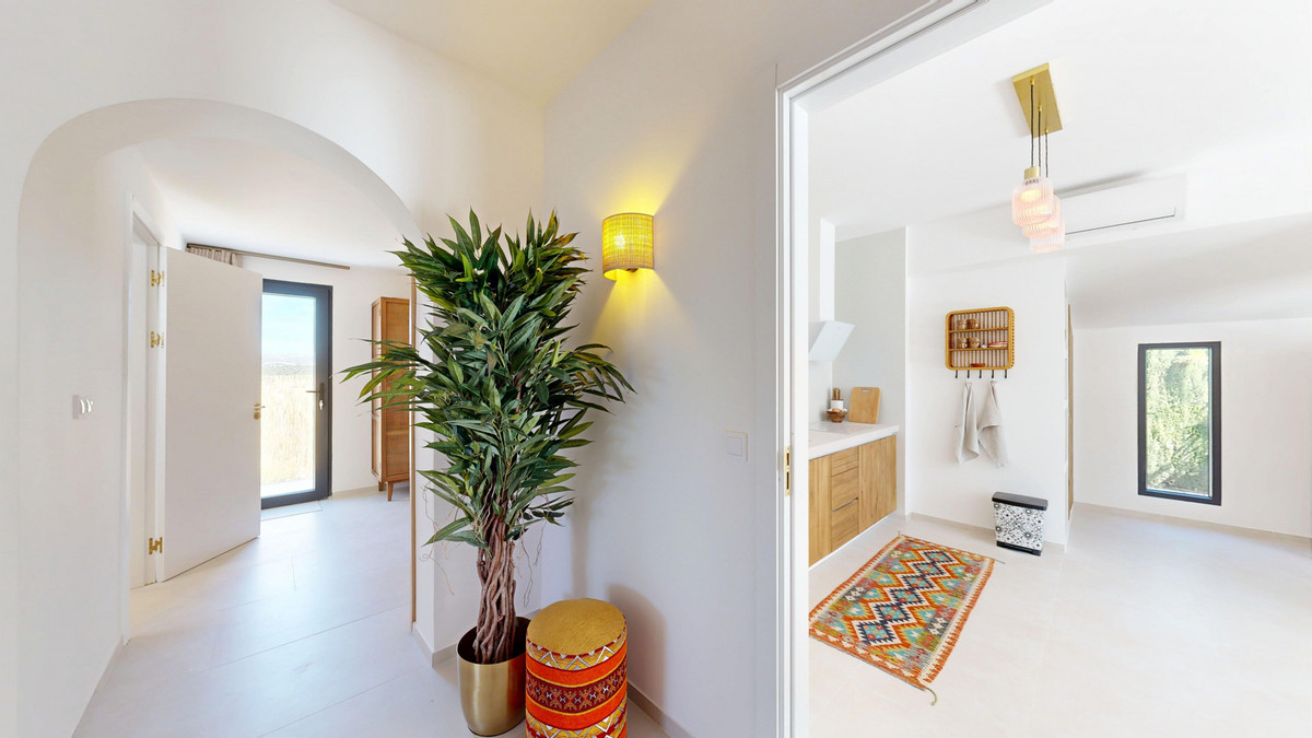Huis te koop in Estepona | 3 slaapkamers H5147254