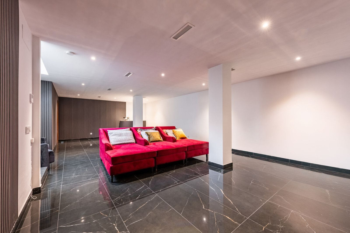 Huis te koop in Estepona | 3 slaapkamers H5147518