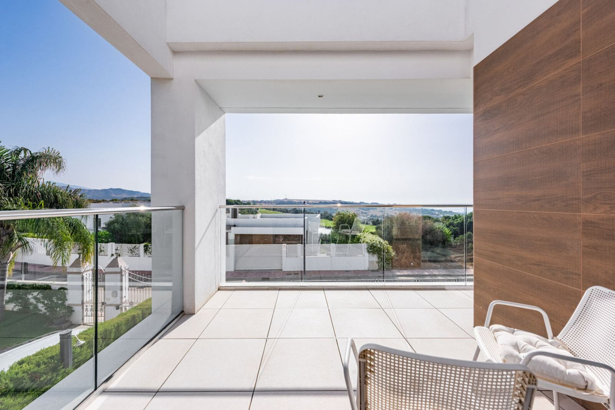 Huis te koop in Estepona | 3 slaapkamers H5147518