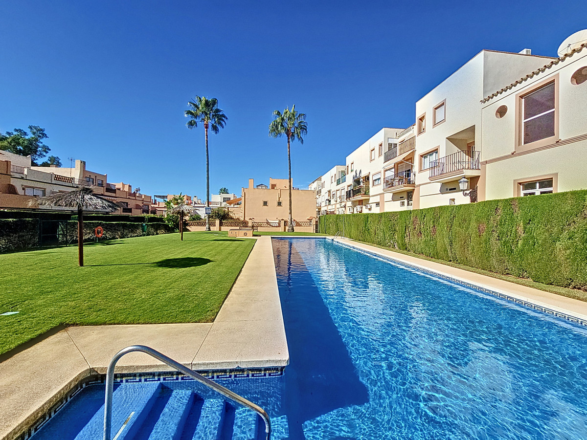 Huis te koop in Estepona | 3 slaapkamers H5148388