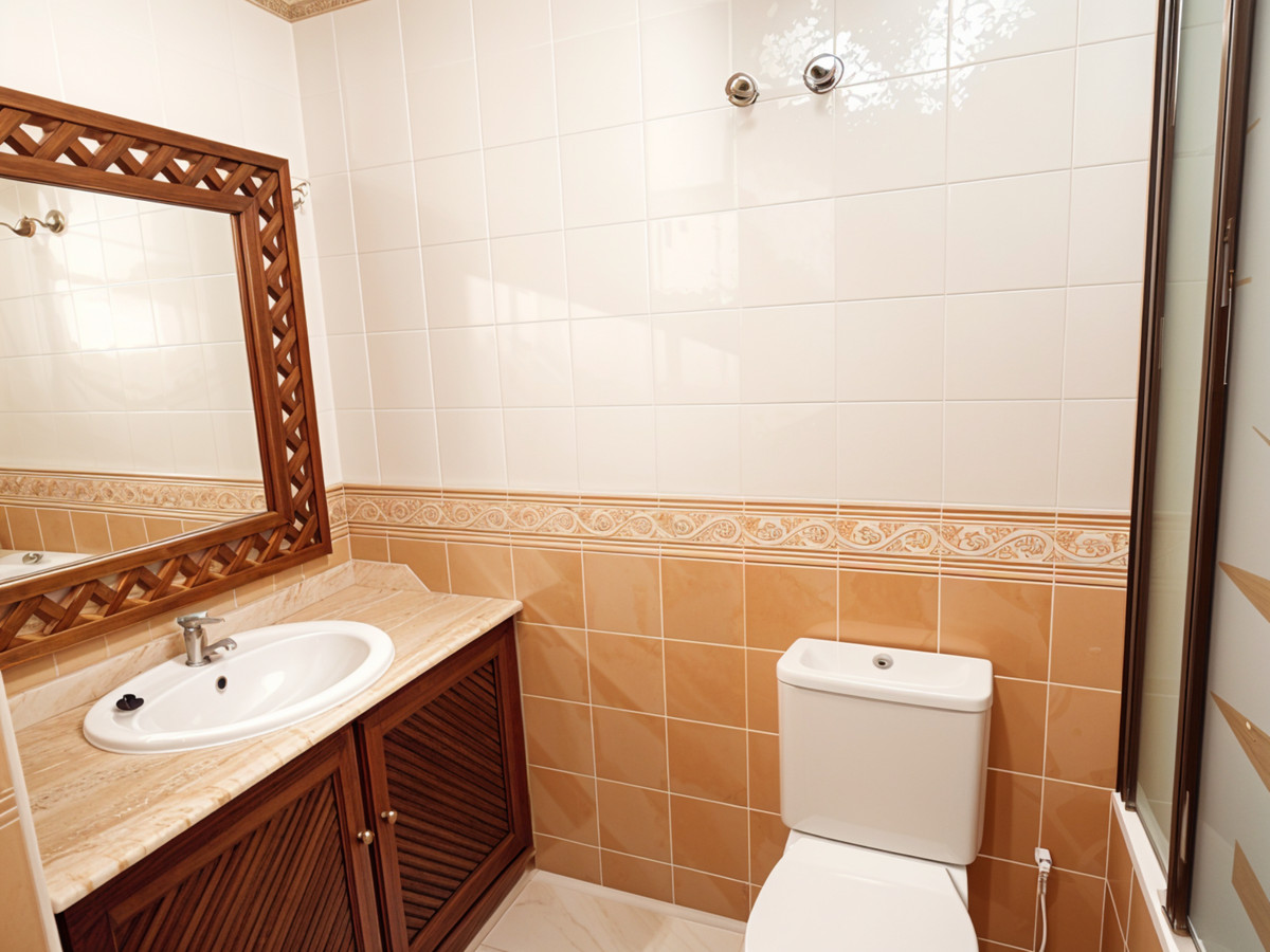 Huis te koop in Estepona | 3 slaapkamers H5148388