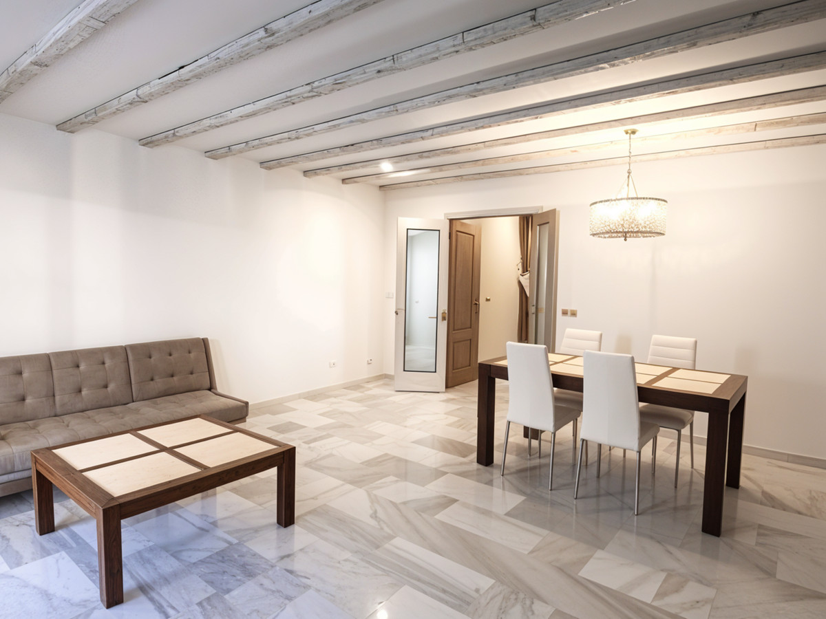 Huis te koop in Estepona | 3 slaapkamers H5148388