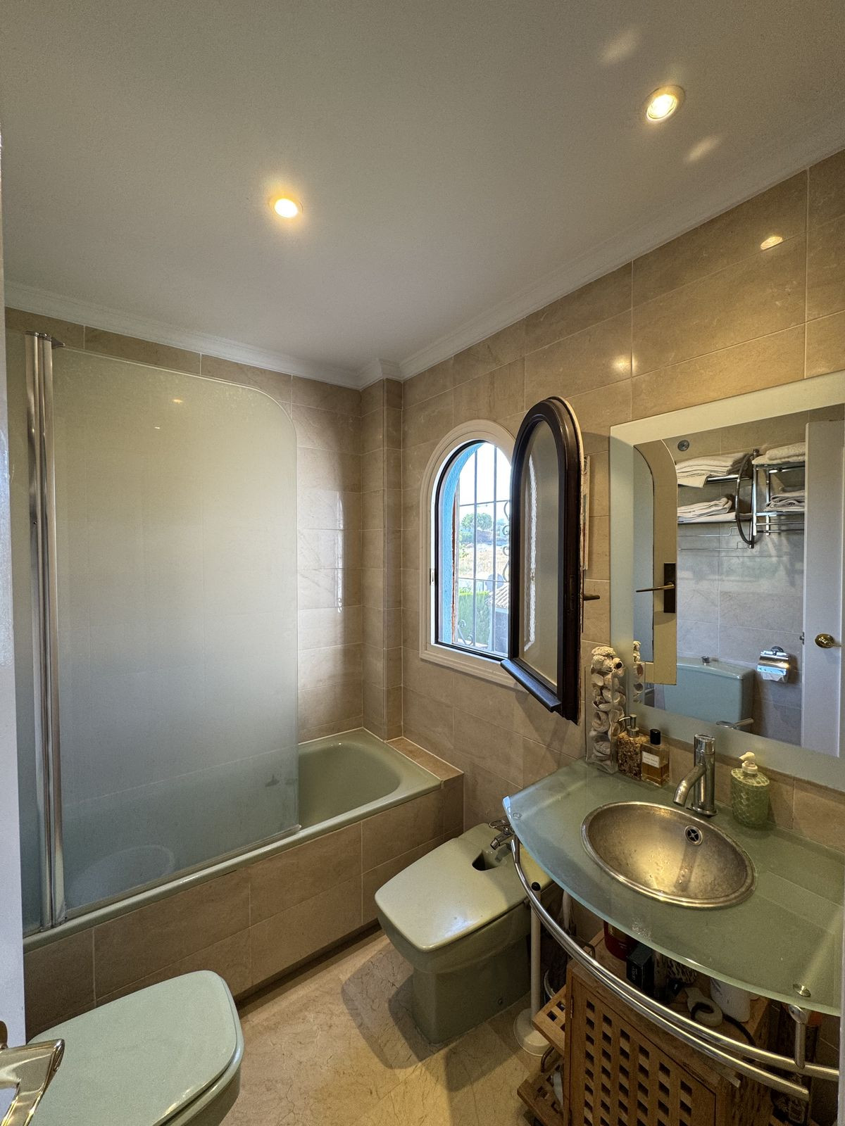 Huis te koop in Estepona | 3 slaapkamers H5150839