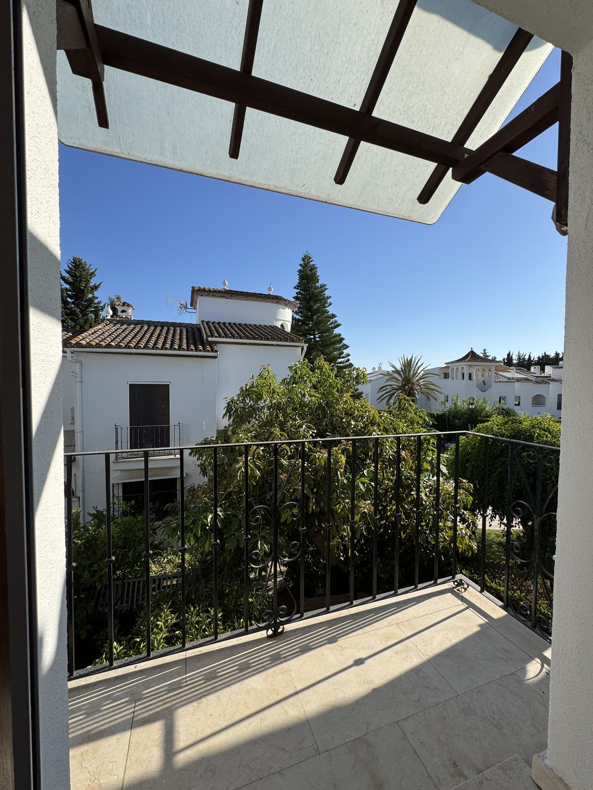 Huis te koop in Estepona | 3 slaapkamers H5150839