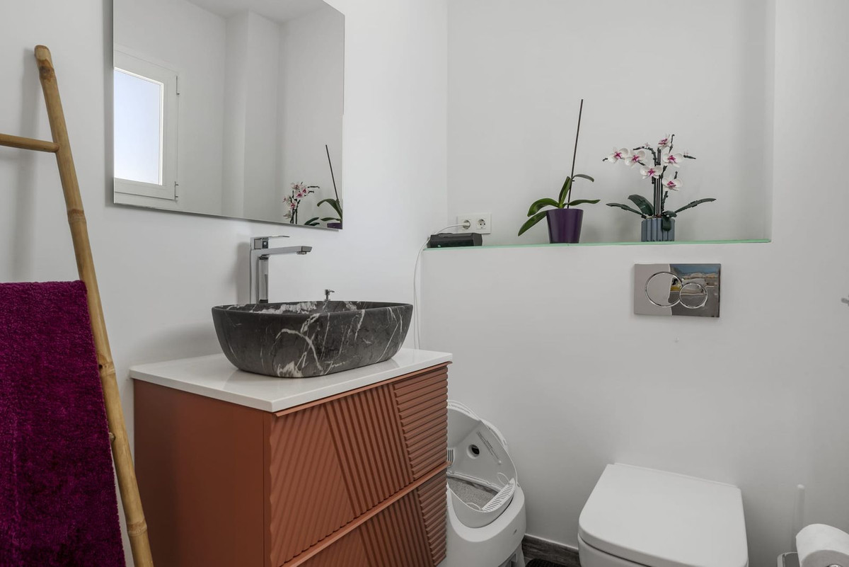 Huis te koop in Estepona | 3 slaapkamers H5155012