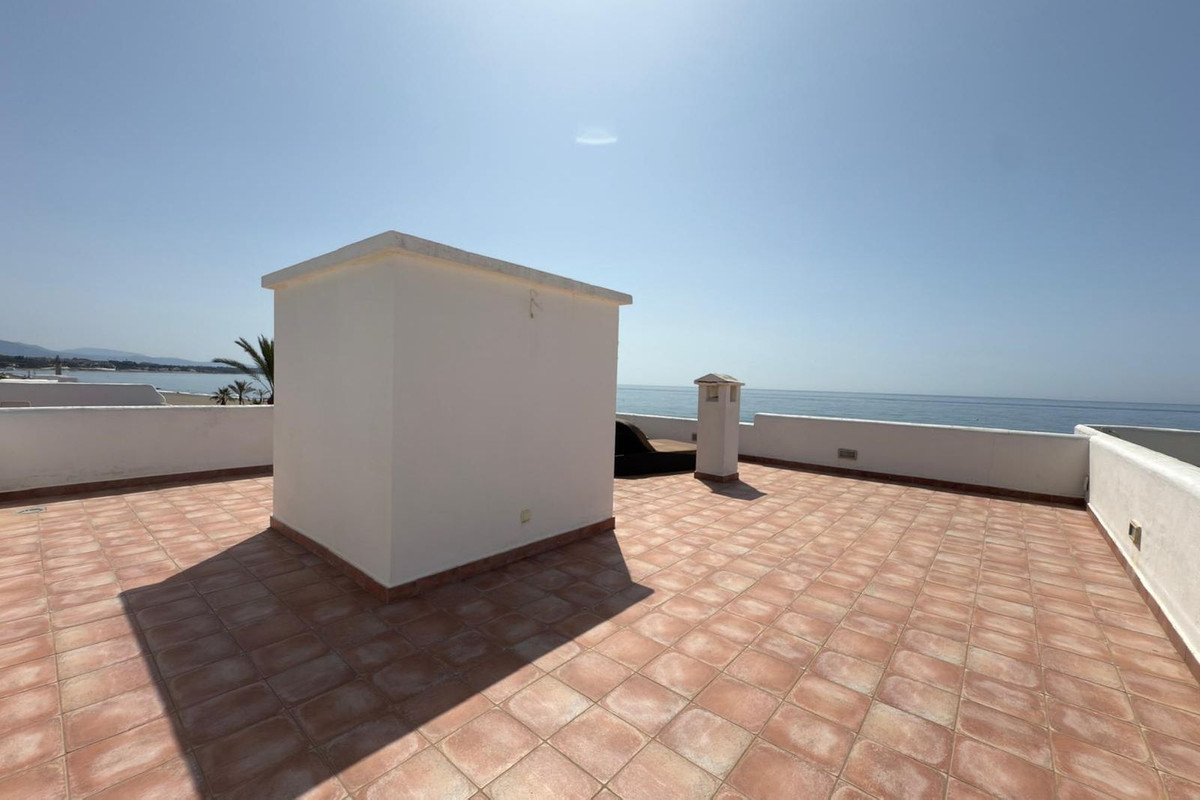 Huis te koop in Estepona | 5 slaapkamers H5156122