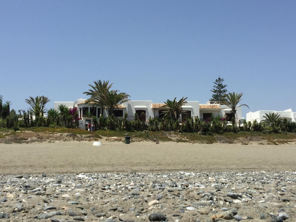Huis te koop in Estepona | 5 slaapkamers H5156122