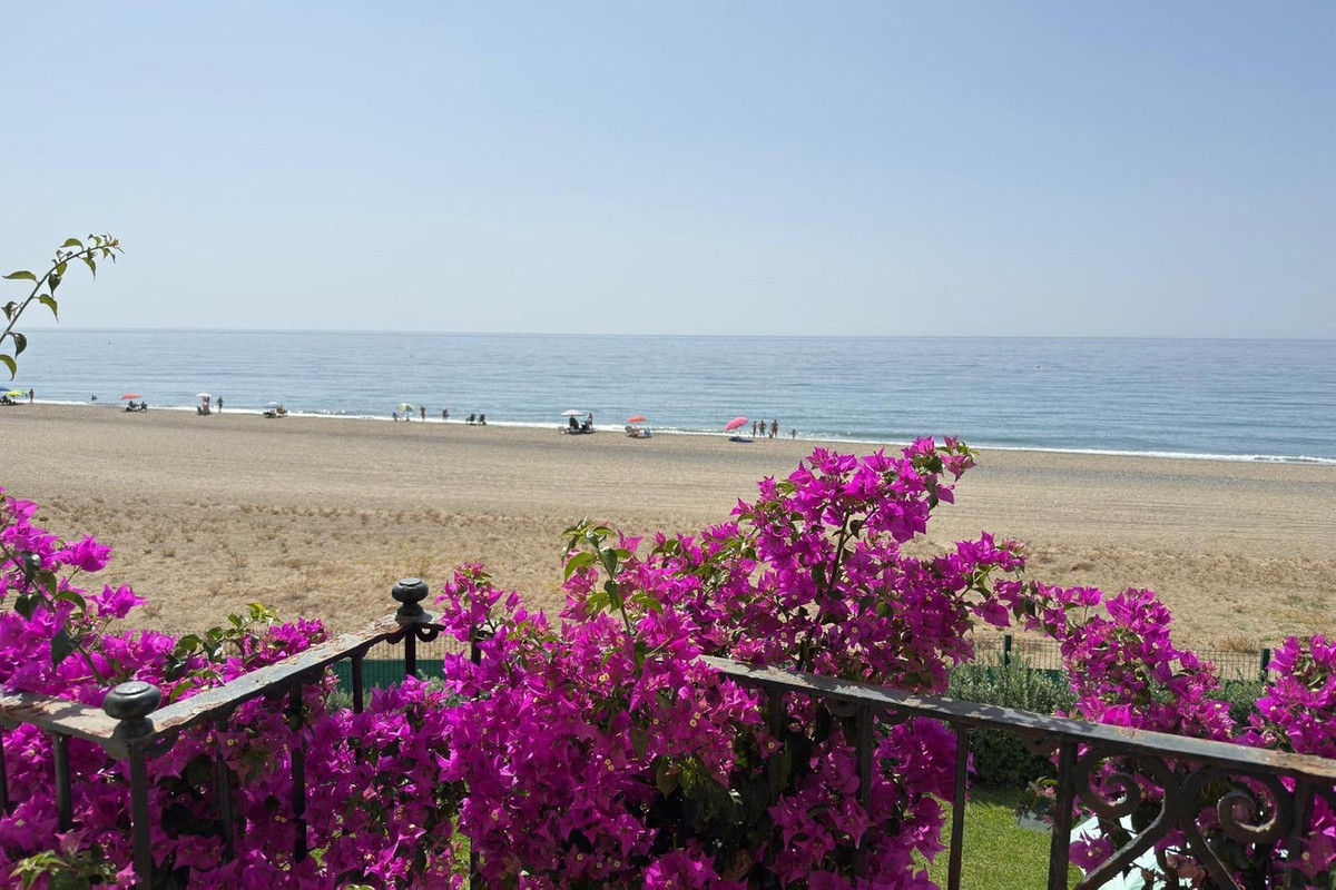 Huis te koop in Estepona | 5 slaapkamers H5156122
