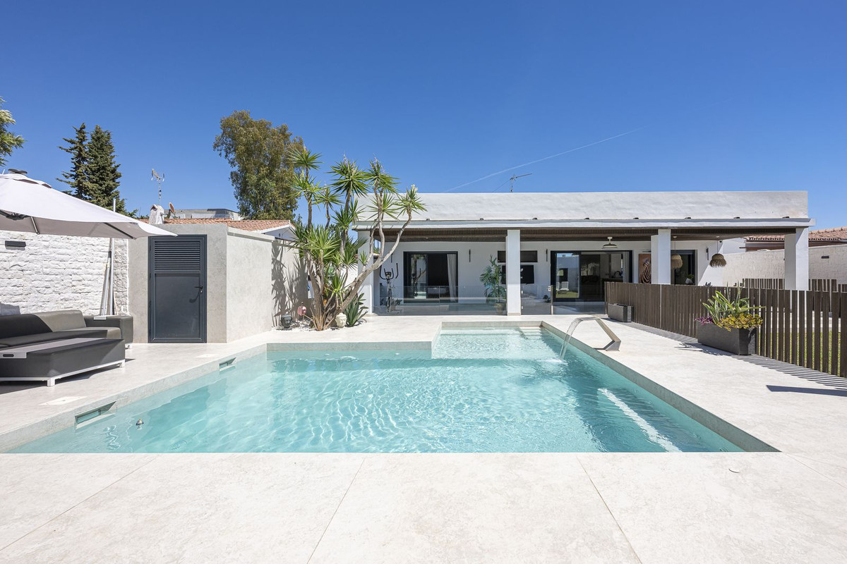 Huis te koop in Estepona | 3 slaapkamers H5156197