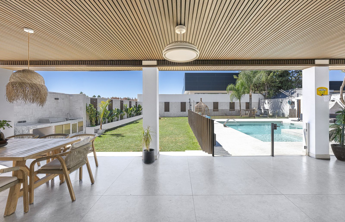 Huis te koop in Estepona | 3 slaapkamers H5156197