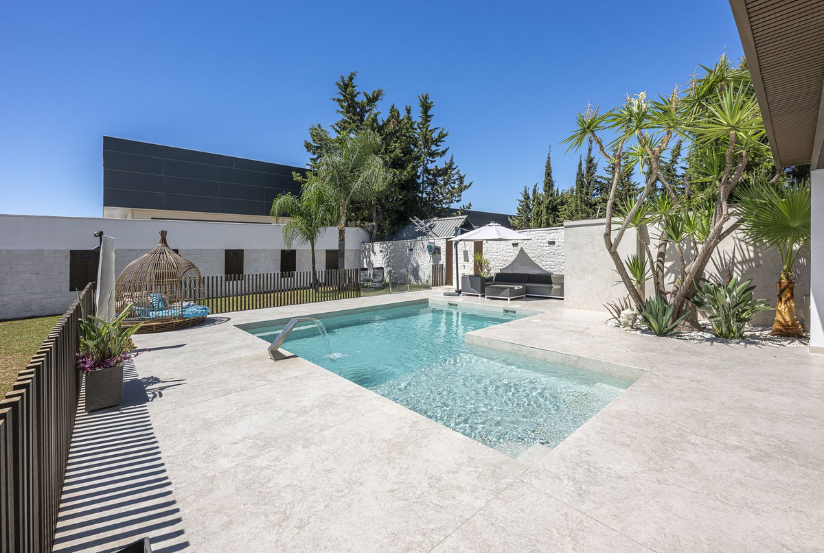 Huis te koop in Estepona | 3 slaapkamers H5156197