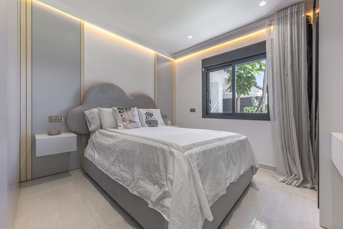Huis te koop in Estepona | 3 slaapkamers H5156197