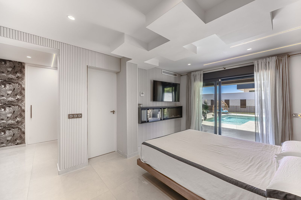 Huis te koop in Estepona | 3 slaapkamers H5156197